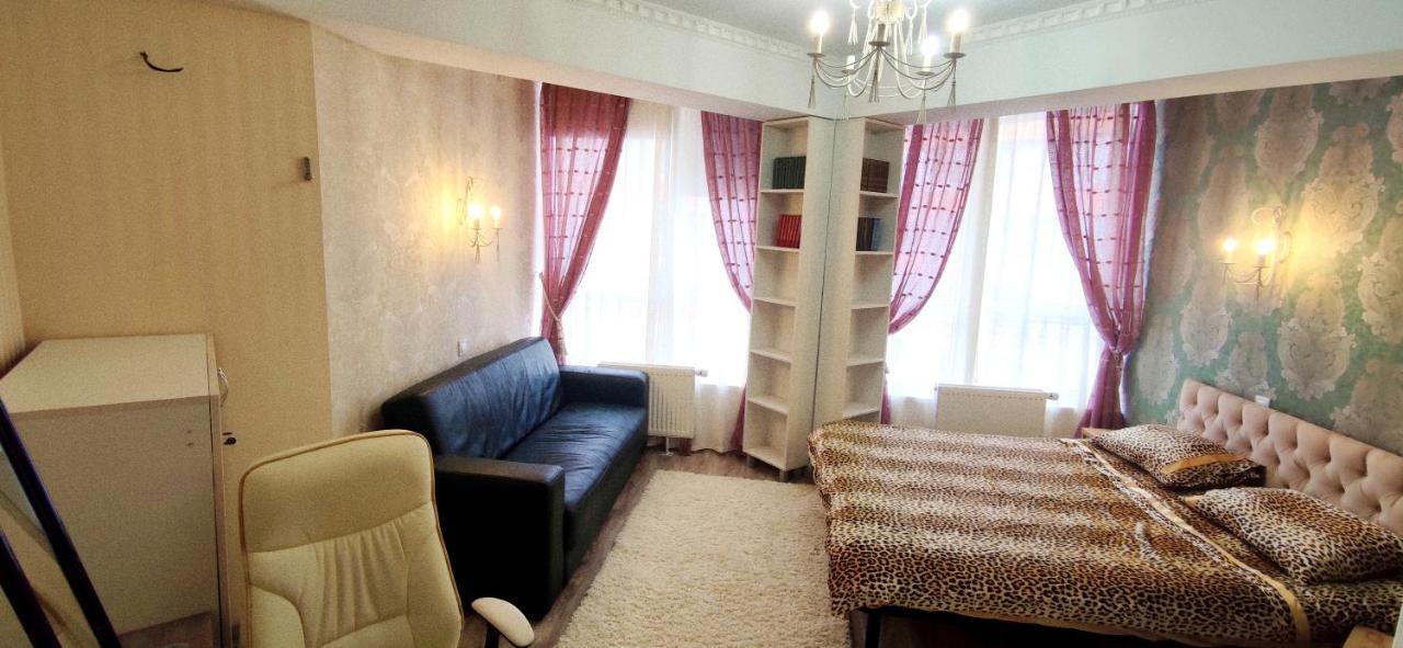 基希讷乌Inessa Center Guest Penthhouse公寓 外观 照片